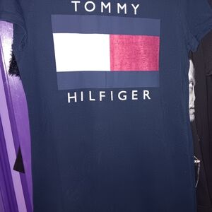 Tommy Hilfiger Navy T-Shirt
